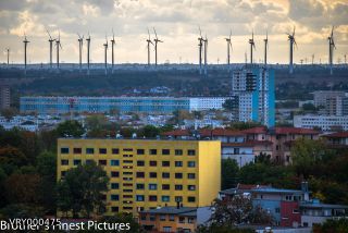 Link to Photo | Saxony-Anhalt, Halle (Saale), wide shot, panorama, cityscape, horizon, wind power, wind turbine, city, eastern Germany