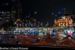 Link to Photo | fine-art photography, long-exposure photography, photography, photograph, private transport, color, landmark, Flinders Street, Photoart, Melbourne, Flinders Street, historic building, Victoria, Australia, building, 2024, Renaissance Revival architecture, railway station, through station, night