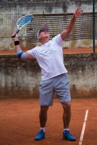 Link to Photo | tennis player, September, photograph, action fiction, amateur photography, sunglasses, color, sport, Italy, hobby, baseball cap, Lake Garda, bestager, tennis