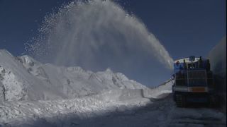 Link to Video | Hochalpenstrasse, blue, Alps, winter, snow blower, Full High Definition, 2008, color, white, technique, Central Europe, snow removal, Fuscher Törl, Austria, Europe, service, snow