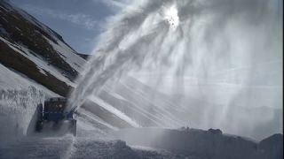 Link to Video | Hochalpenstrasse, blue, Alps, winter, snow blower, Full High Definition, 2008, color, white, technique, Central Europe, snow removal, Fuscher Törl, Austria, Europe, service, snow