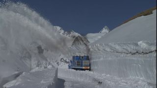 Link to Video | Hochalpenstrasse, blue, Alps, winter, snow blower, Full High Definition, 2008, color, white, technique, Central Europe, snow removal, Fuscher Törl, Austria, Europe, service, snow