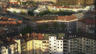 Link to Video | summer, state capital in Germany, Glockenbachviertel, big city, Gärtnerplatz, Gärtnerplatzviertel, Munich, Full High Definition, Germany, 2009, color, Central Europe, Europe, Bavaria