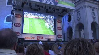 Link to Video | June, crowd, world championship, recurring event, Full High Definition, recurring sports event, FIFA World Cup, 30 June 2006, 2006, color, Salzburg, football supporter, Austria, Sport, Public screening, evening, Residenzplatz