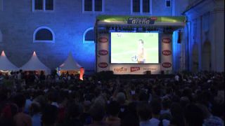 Link to Video | June, crowd, world championship, recurring event, Full High Definition, recurring sports event, FIFA World Cup, 30 June 2006, 2006, color, Salzburg, football supporter, Austria, Sport, Public screening, evening, Residenzplatz