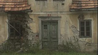 Link to Video | ruins, 16:9, Full High Definition, modern ruins, 2006, color, loneliness, Verlassenheit, Central Europe, house, Europe, degradation