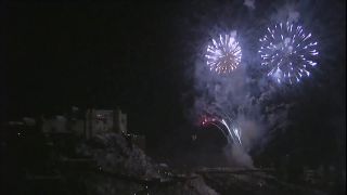 Link to Video | New Year's Eve, night sky, firework, winter, recurring event, Full High Definition, 2006, 2007, darkness, January 1, color, spectacle, Central Europe, December 31, celebration, wide shot, New Year, Austria, Europe, night, fireworks